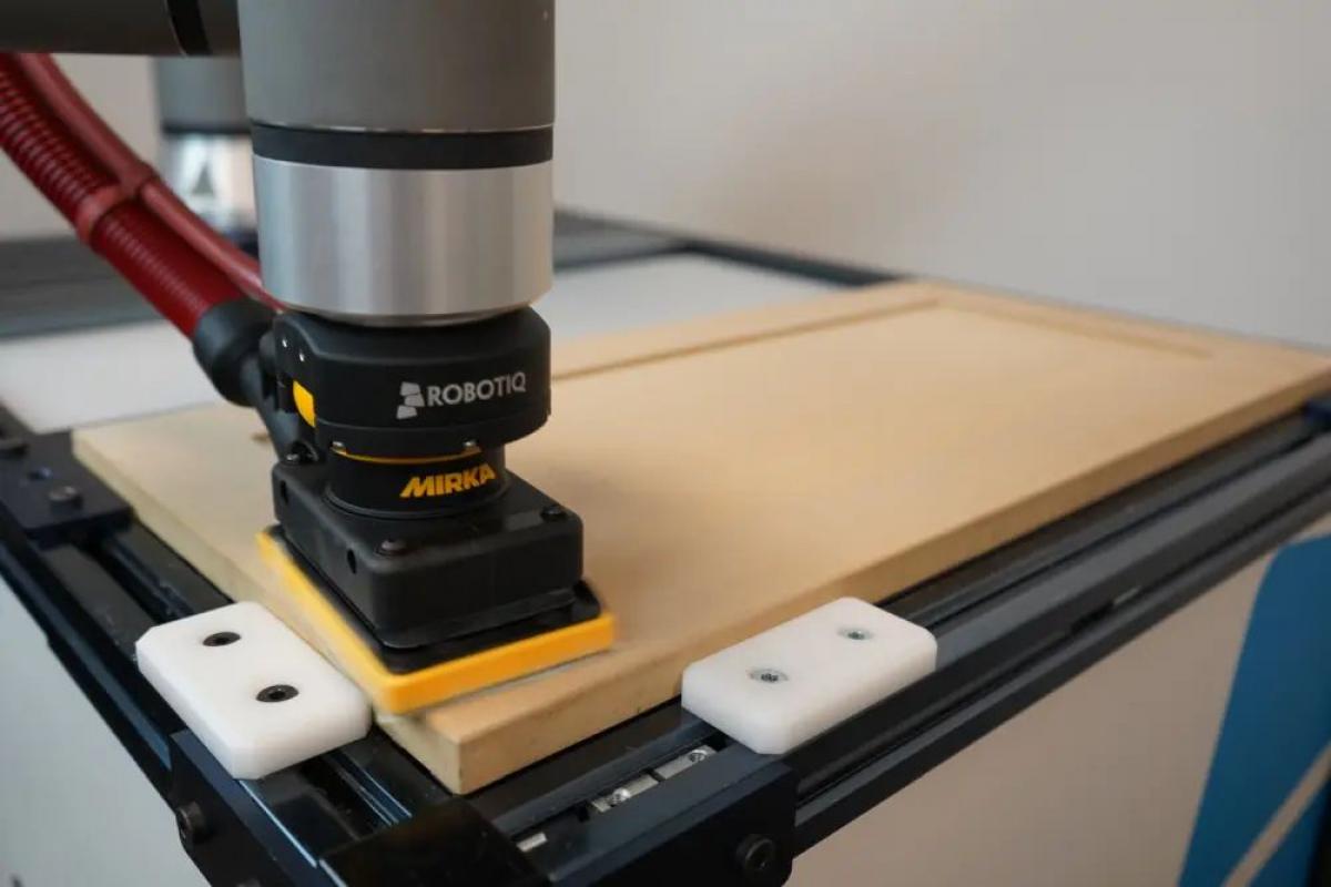ROBOTIQ Surface Finishing Kit